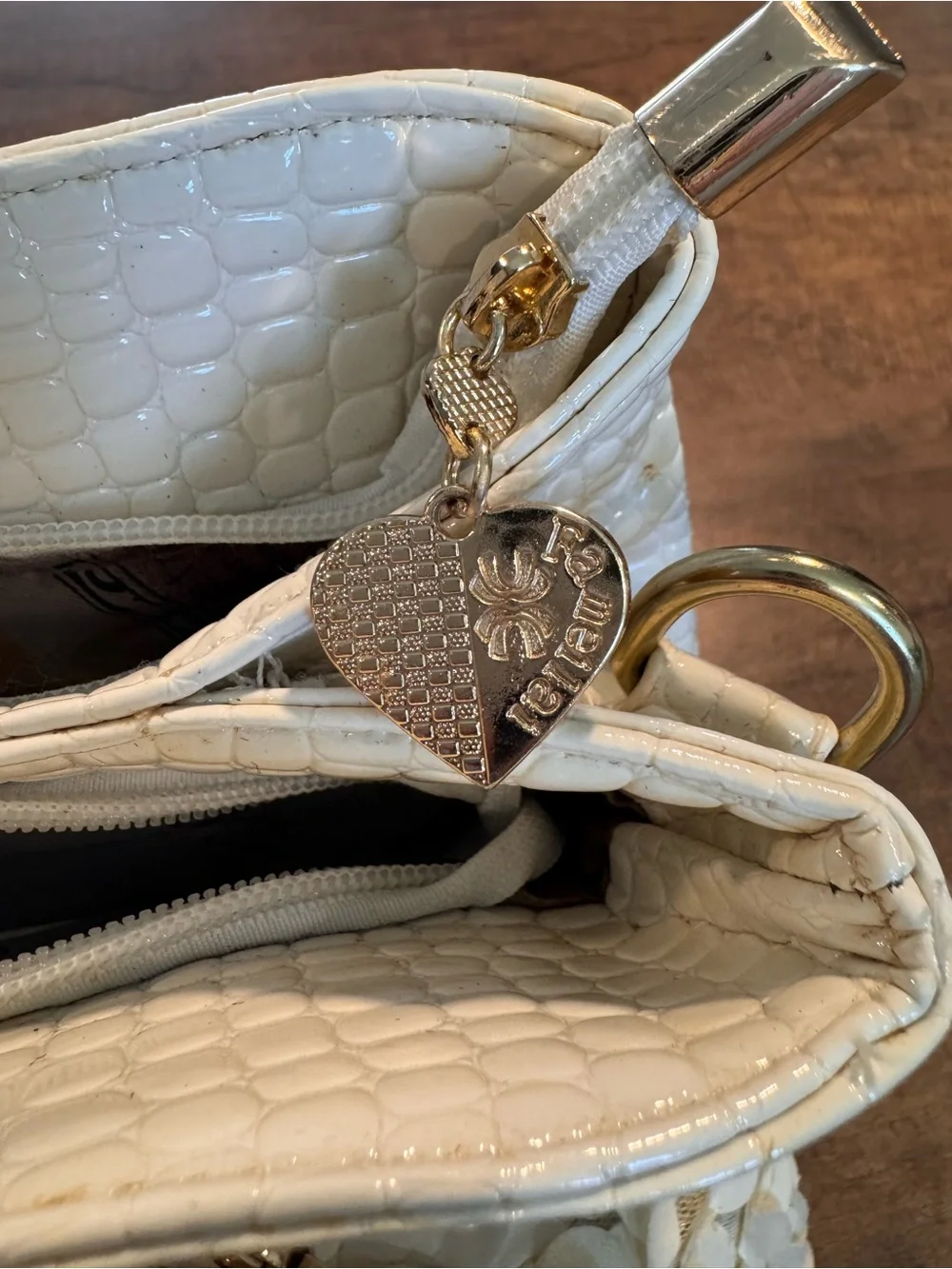 Fameilai Ivory 3D Floral Rosette Croc Embossed Shoulder Bag Purse